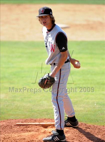 Thumbnail 3 in Harvard-Westlake @ Chaminade photogallery.