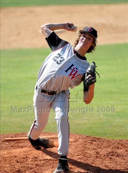 Thumbnail 2 in Harvard-Westlake @ Chaminade photogallery.