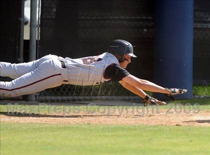 Thumbnail 3 in Harvard-Westlake @ Chaminade photogallery.