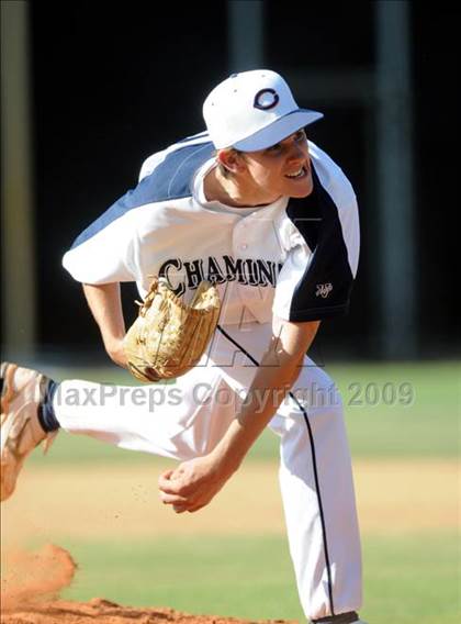 Thumbnail 2 in Harvard-Westlake @ Chaminade photogallery.