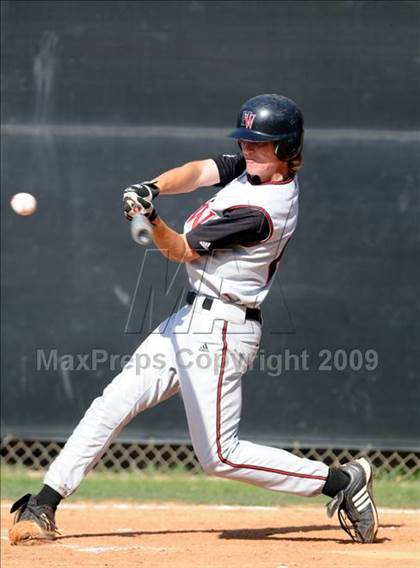 Thumbnail 2 in Harvard-Westlake @ Chaminade photogallery.