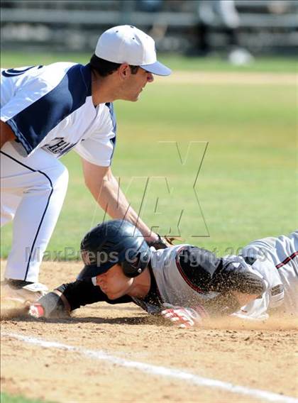 Thumbnail 1 in Harvard-Westlake @ Chaminade photogallery.