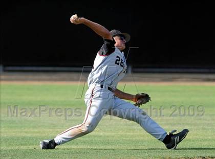 Thumbnail 1 in Harvard-Westlake @ Chaminade photogallery.