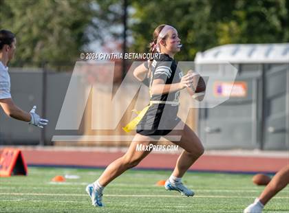 Thumbnail 2 in Arapahoe vs Rock Canyon photogallery.