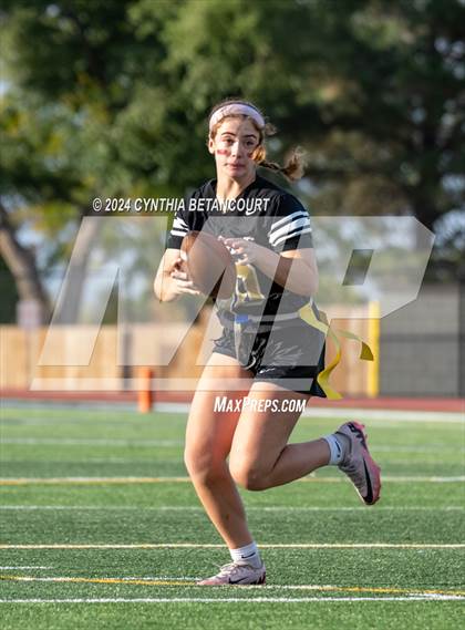 Thumbnail 2 in Arapahoe vs Rock Canyon photogallery.