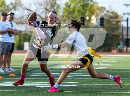 Thumbnail 3 in Arapahoe vs Rock Canyon photogallery.