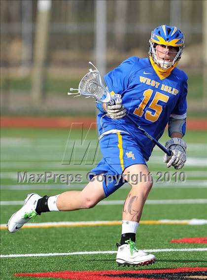 Thumbnail 2 in West Islip @ Sachem East photogallery.