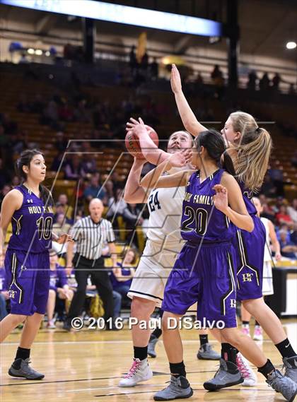 Thumbnail 2 in Holy Family vs. Valor Christian (CHSAA 4A Semifinal) photogallery.