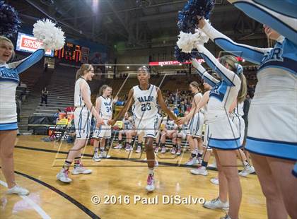 Thumbnail 3 in Holy Family vs. Valor Christian (CHSAA 4A Semifinal) photogallery.