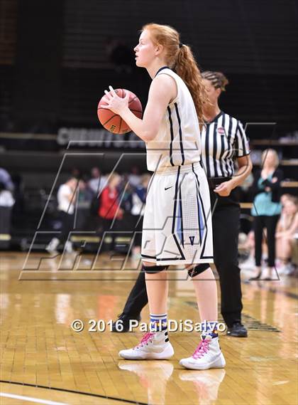 Thumbnail 3 in Holy Family vs. Valor Christian (CHSAA 4A Semifinal) photogallery.