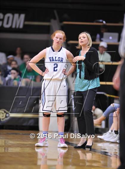 Thumbnail 3 in Holy Family vs. Valor Christian (CHSAA 4A Semifinal) photogallery.