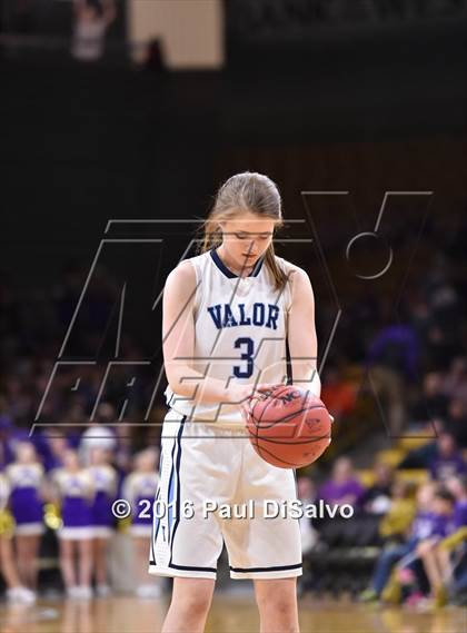 Thumbnail 3 in Holy Family vs. Valor Christian (CHSAA 4A Semifinal) photogallery.