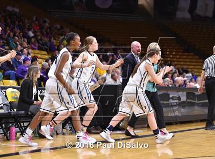 Thumbnail 2 in Holy Family vs. Valor Christian (CHSAA 4A Semifinal) photogallery.