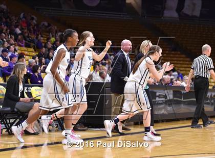 Thumbnail 3 in Holy Family vs. Valor Christian (CHSAA 4A Semifinal) photogallery.