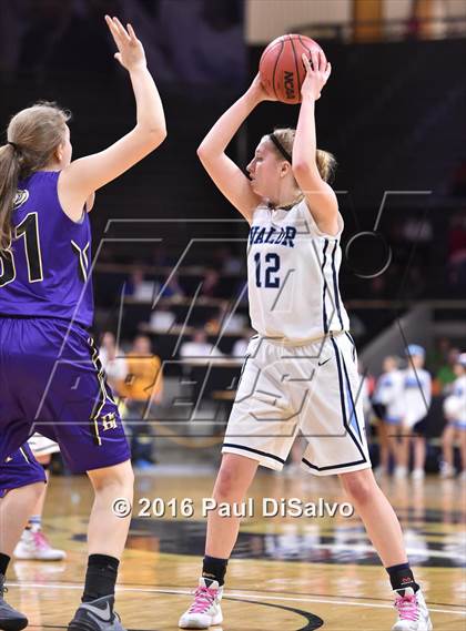 Thumbnail 1 in Holy Family vs. Valor Christian (CHSAA 4A Semifinal) photogallery.
