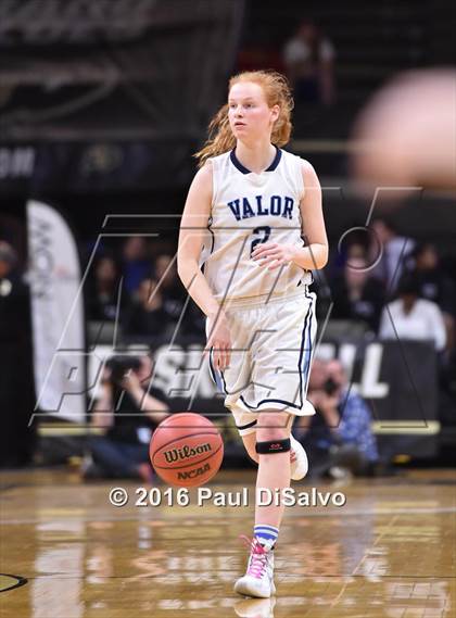 Thumbnail 1 in Holy Family vs. Valor Christian (CHSAA 4A Semifinal) photogallery.
