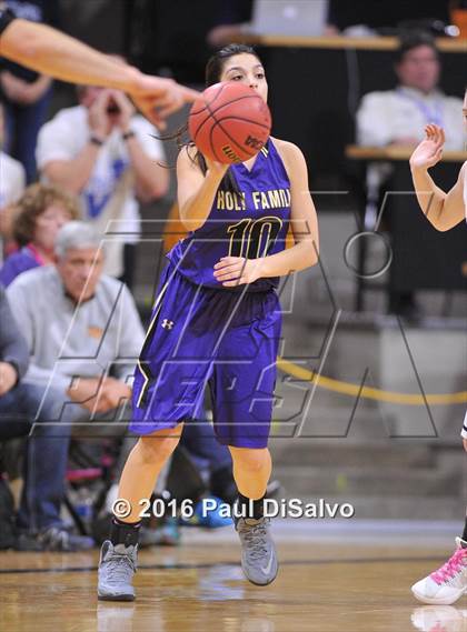 Thumbnail 3 in Holy Family vs. Valor Christian (CHSAA 4A Semifinal) photogallery.