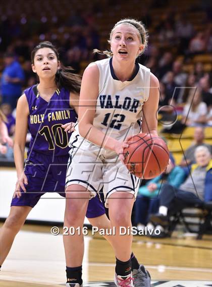 Thumbnail 3 in Holy Family vs. Valor Christian (CHSAA 4A Semifinal) photogallery.