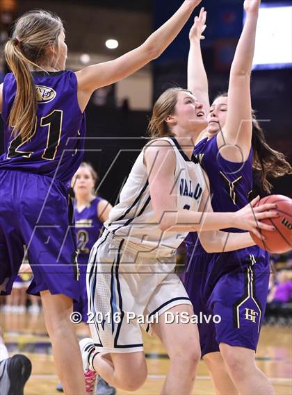 Thumbnail 3 in Holy Family vs. Valor Christian (CHSAA 4A Semifinal) photogallery.