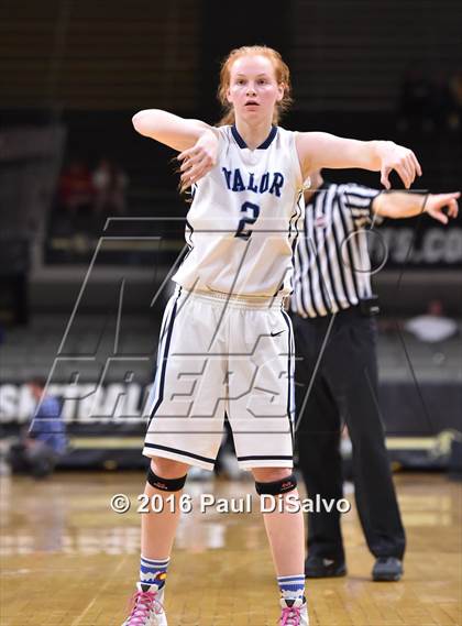 Thumbnail 1 in Holy Family vs. Valor Christian (CHSAA 4A Semifinal) photogallery.