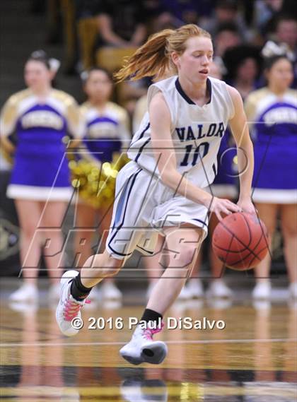 Thumbnail 1 in Holy Family vs. Valor Christian (CHSAA 4A Semifinal) photogallery.