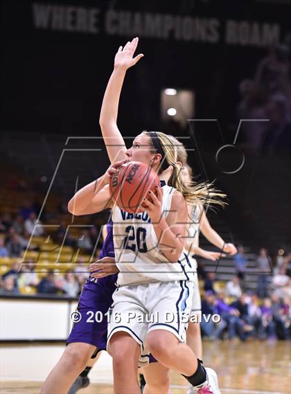 Thumbnail 1 in Holy Family vs. Valor Christian (CHSAA 4A Semifinal) photogallery.