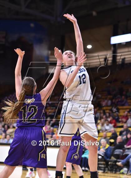 Thumbnail 2 in Holy Family vs. Valor Christian (CHSAA 4A Semifinal) photogallery.