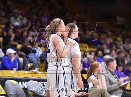 Thumbnail 2 in Holy Family vs. Valor Christian (CHSAA 4A Semifinal) photogallery.