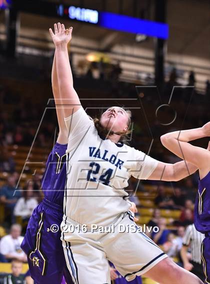 Thumbnail 2 in Holy Family vs. Valor Christian (CHSAA 4A Semifinal) photogallery.
