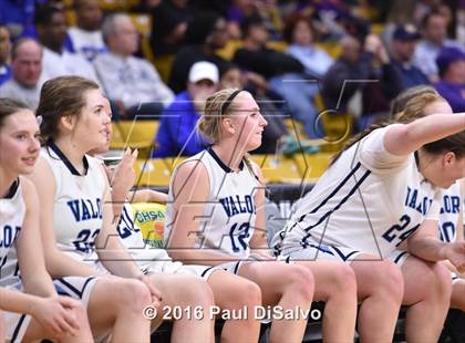 Thumbnail 3 in Holy Family vs. Valor Christian (CHSAA 4A Semifinal) photogallery.