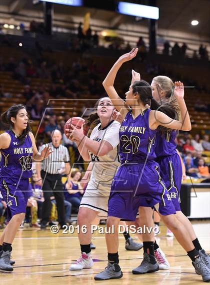 Thumbnail 1 in Holy Family vs. Valor Christian (CHSAA 4A Semifinal) photogallery.
