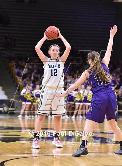 Thumbnail 1 in Holy Family vs. Valor Christian (CHSAA 4A Semifinal) photogallery.
