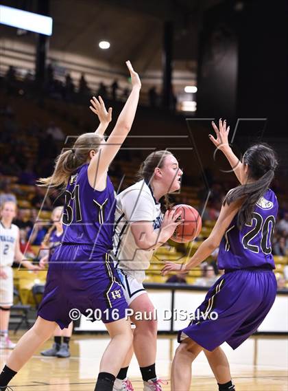 Thumbnail 1 in Holy Family vs. Valor Christian (CHSAA 4A Semifinal) photogallery.