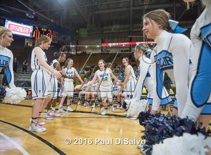 Thumbnail 3 in Holy Family vs. Valor Christian (CHSAA 4A Semifinal) photogallery.