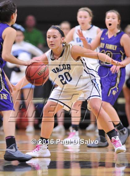 Thumbnail 3 in Holy Family vs. Valor Christian (CHSAA 4A Semifinal) photogallery.