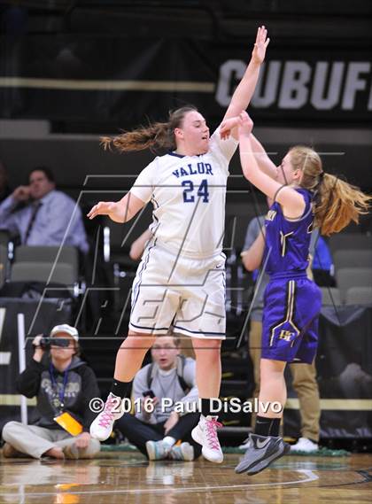 Thumbnail 3 in Holy Family vs. Valor Christian (CHSAA 4A Semifinal) photogallery.