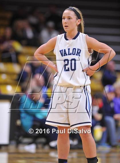 Thumbnail 1 in Holy Family vs. Valor Christian (CHSAA 4A Semifinal) photogallery.