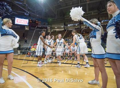 Thumbnail 2 in Holy Family vs. Valor Christian (CHSAA 4A Semifinal) photogallery.