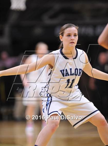 Thumbnail 3 in Holy Family vs. Valor Christian (CHSAA 4A Semifinal) photogallery.