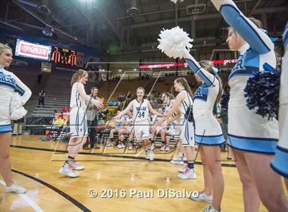 Thumbnail 2 in Holy Family vs. Valor Christian (CHSAA 4A Semifinal) photogallery.