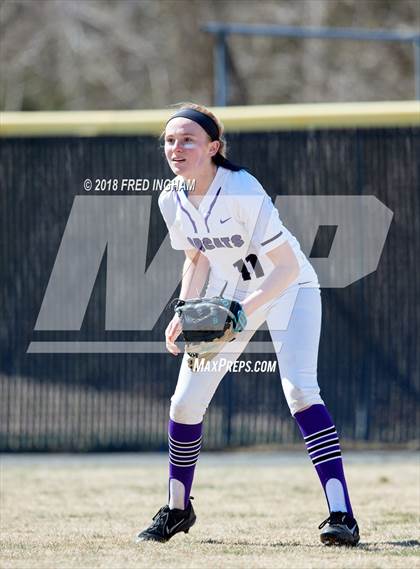 Thumbnail 1 in Battlefield vs Lake Braddock photogallery.
