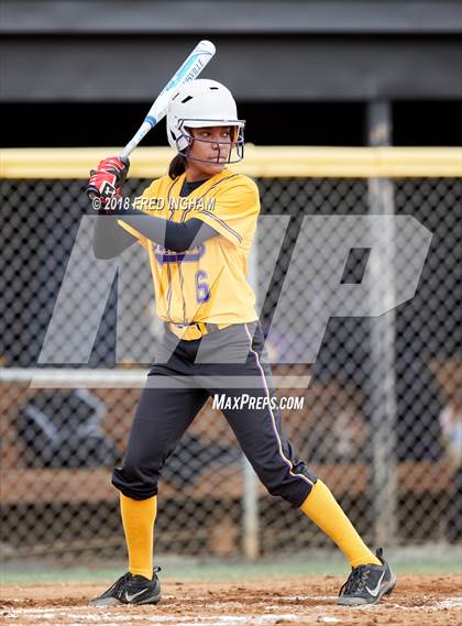 Thumbnail 2 in Battlefield vs Lake Braddock photogallery.
