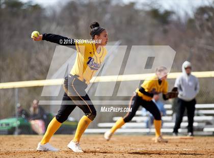 Thumbnail 3 in Battlefield vs Lake Braddock photogallery.