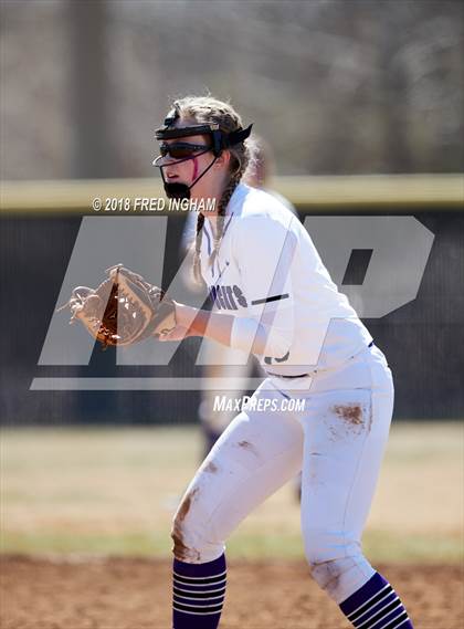 Thumbnail 1 in Battlefield vs Lake Braddock photogallery.