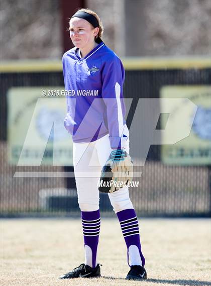 Thumbnail 2 in Battlefield vs Lake Braddock photogallery.