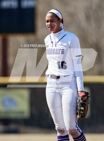 Thumbnail 3 in Battlefield vs Lake Braddock photogallery.