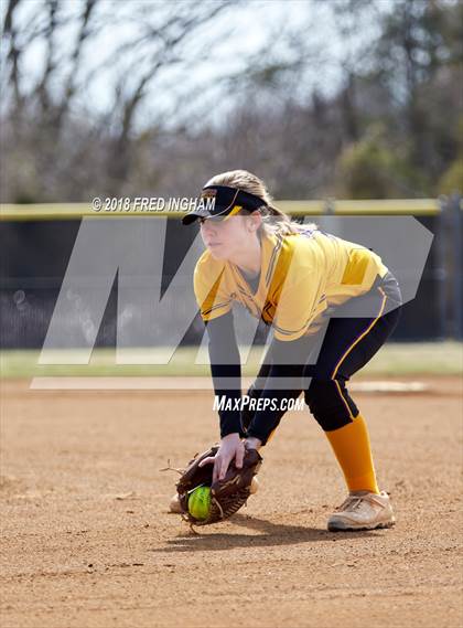 Thumbnail 1 in Battlefield vs Lake Braddock photogallery.