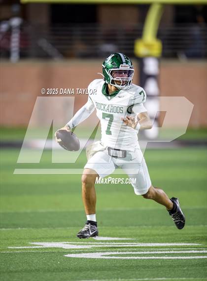 Thumbnail 3 in Paradise vs. Breckenridge (Texas UIL 3A-1 Bi-District) photogallery.