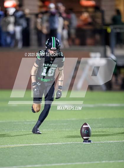 Thumbnail 1 in Paradise vs. Breckenridge (Texas UIL 3A-1 Bi-District) photogallery.