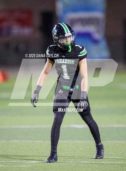 Thumbnail 3 in Paradise vs. Breckenridge (Texas UIL 3A-1 Bi-District) photogallery.